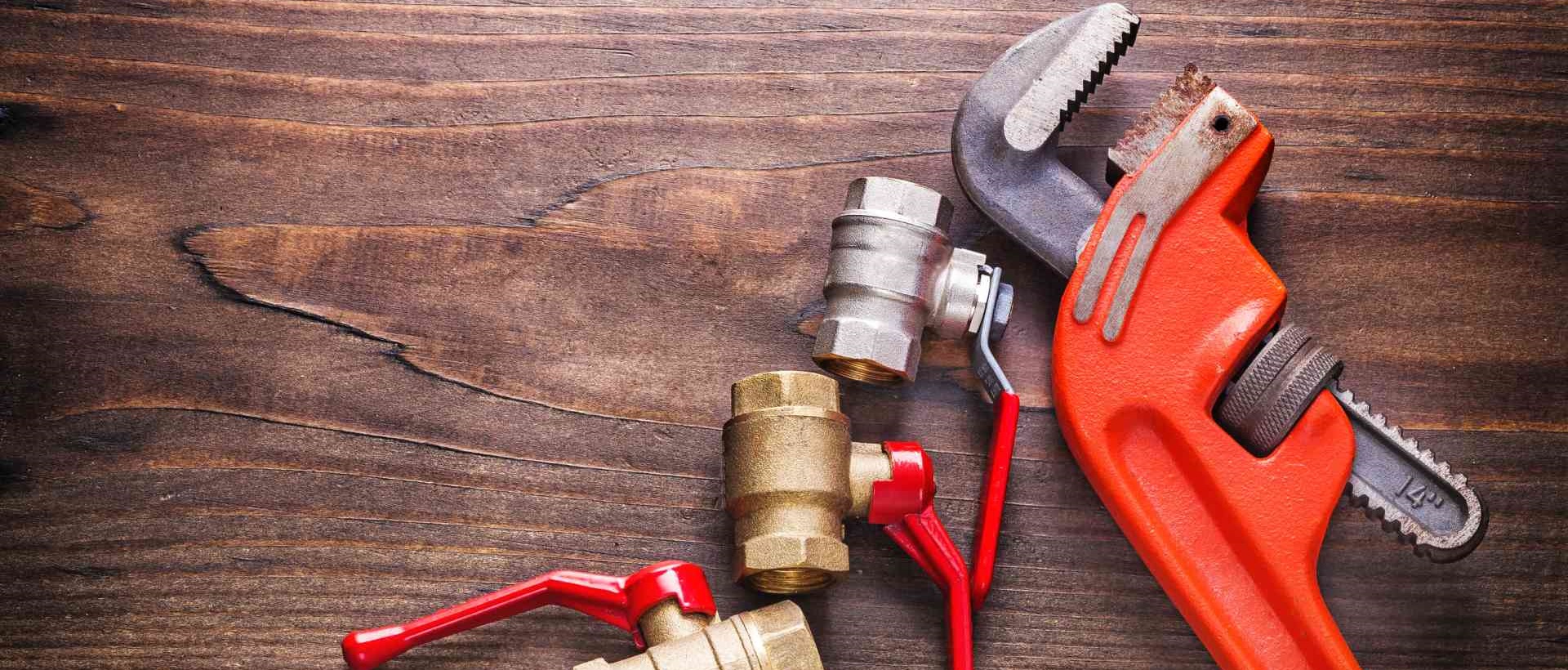 Plumbers E15